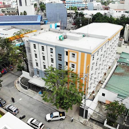 The City Flats Sacred Heart Makati City Eksteriør bilde