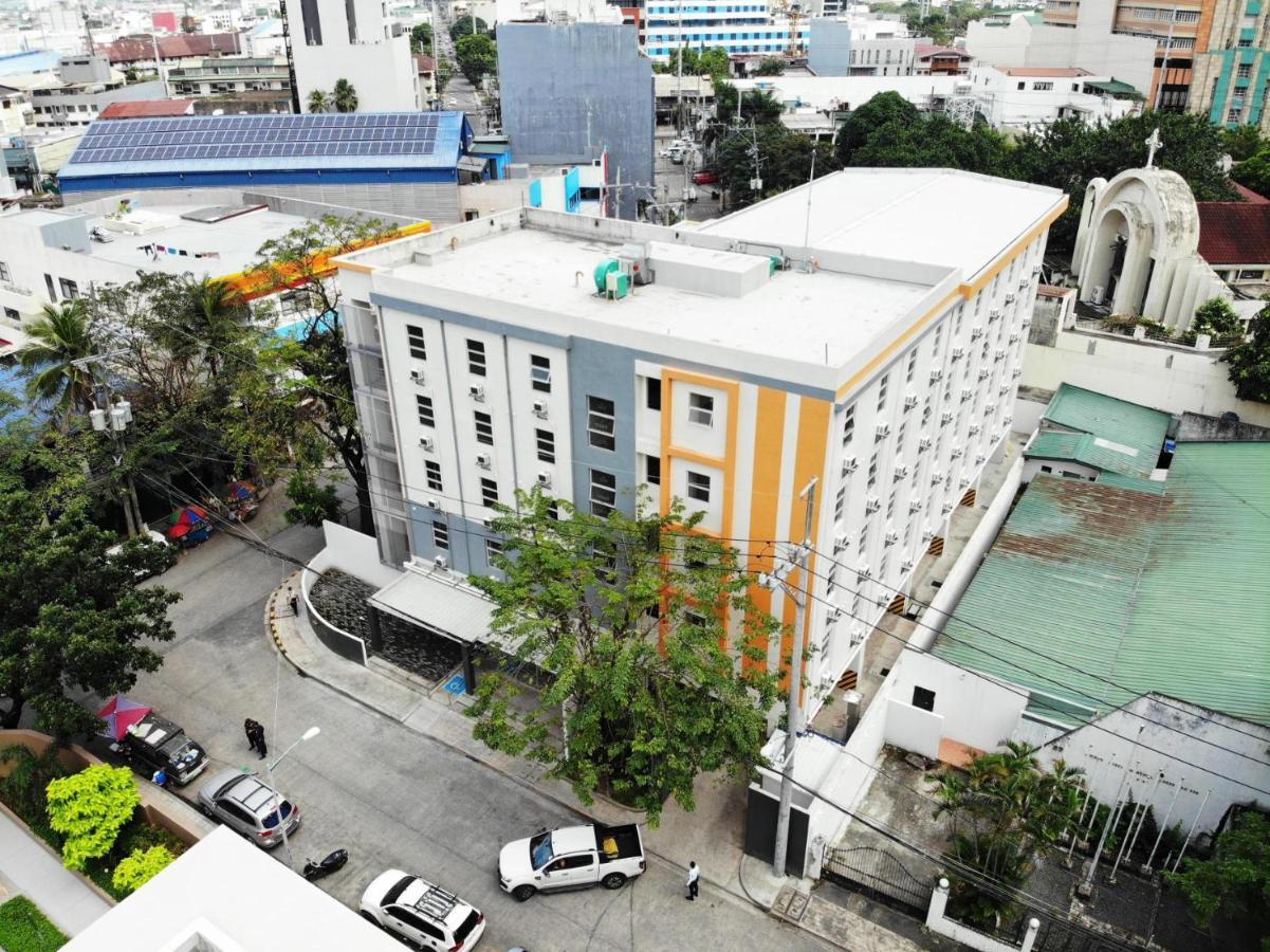 The City Flats Sacred Heart Makati City Eksteriør bilde