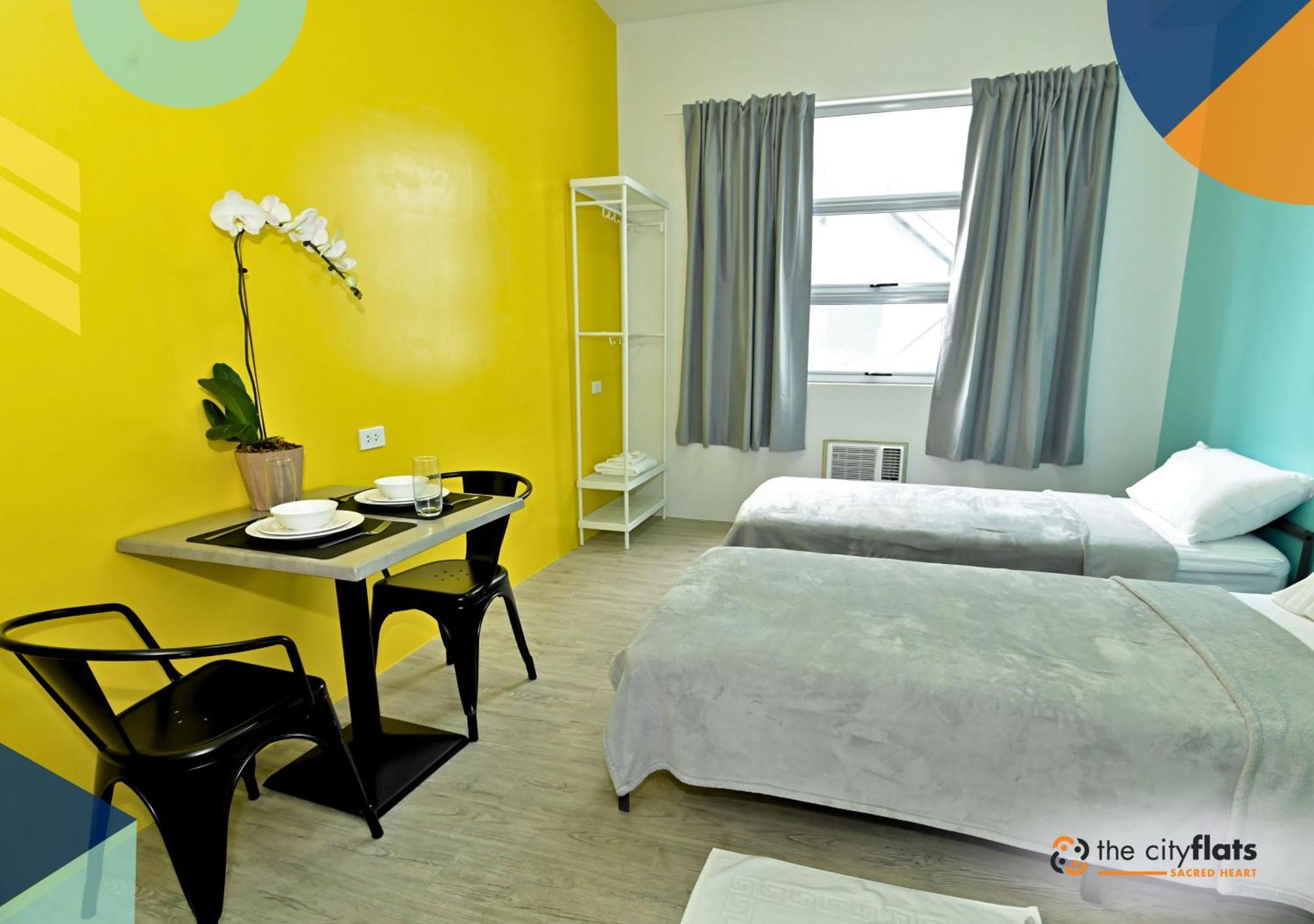 The City Flats Sacred Heart Makati City Eksteriør bilde