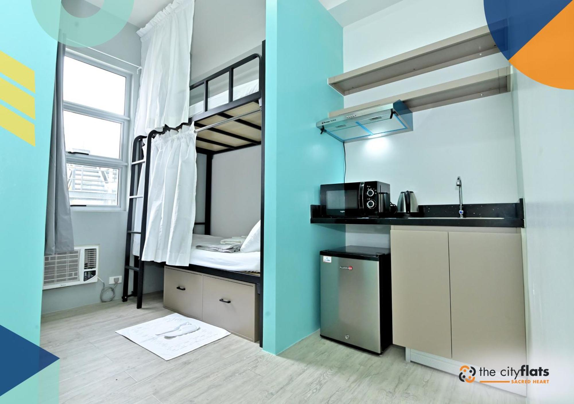 The City Flats Sacred Heart Makati City Eksteriør bilde